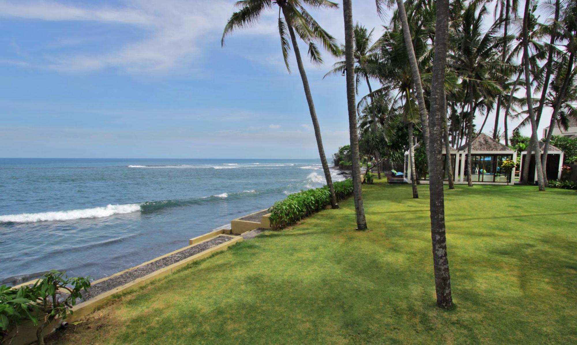 Villa Samudra Luxury Beachfront Ketewel Exterior photo