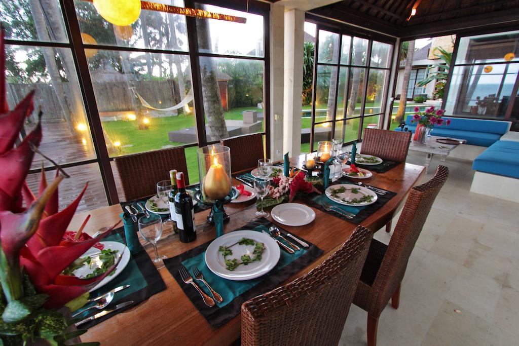 Villa Samudra Luxury Beachfront Ketewel Exterior photo