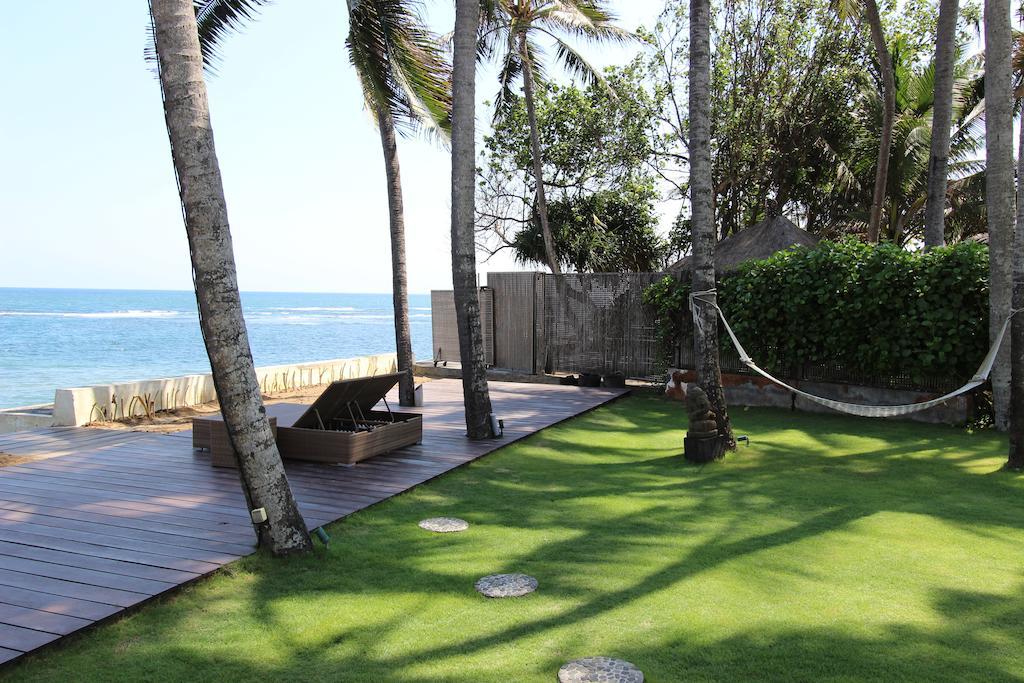 Villa Samudra Luxury Beachfront Ketewel Exterior photo